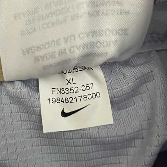 Nike AeroSwift Dri-Fit ADV 4" Running Shorts Men’s Size XL FN3352-010 New - Picture 4 of 4